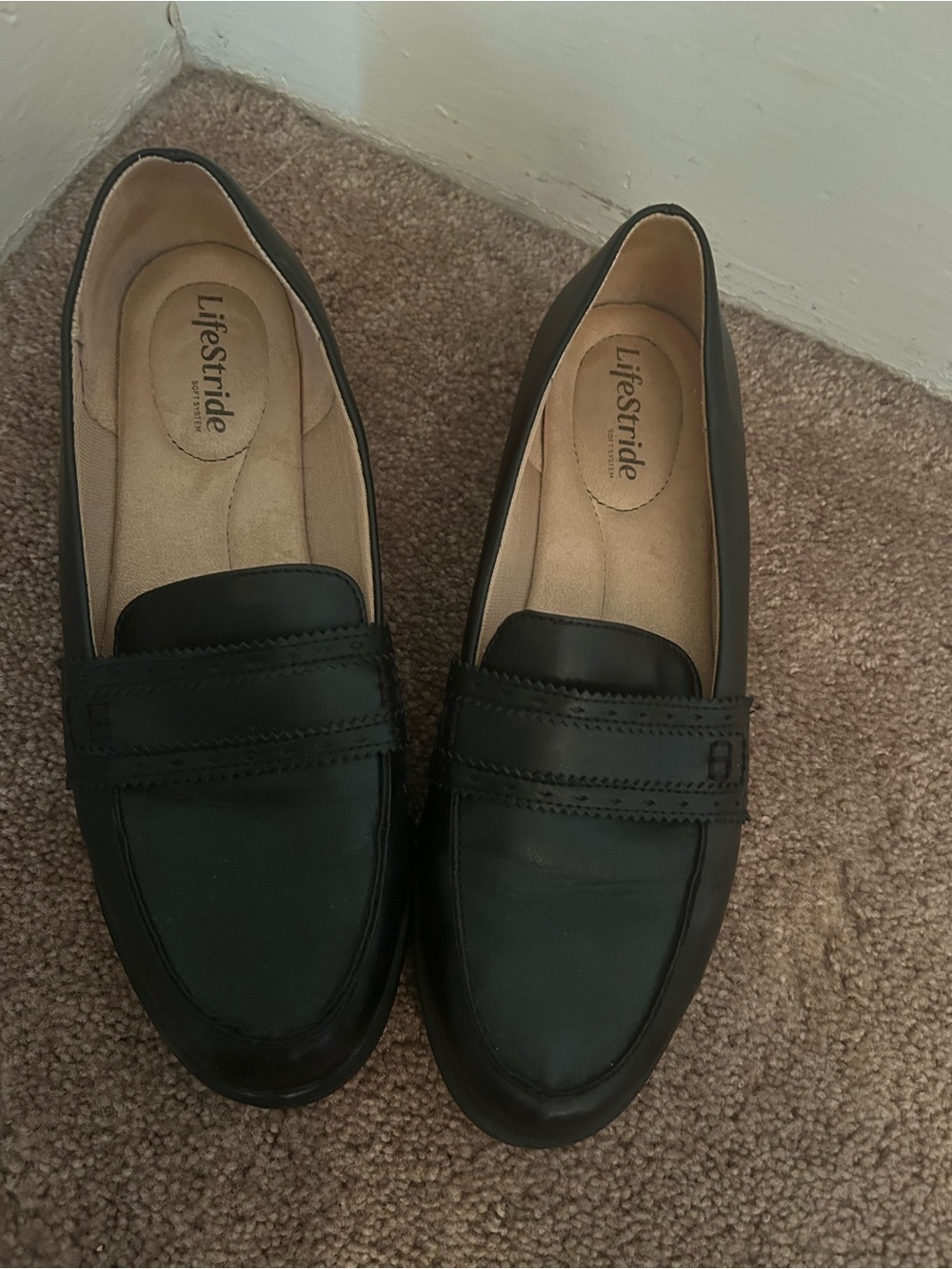 Life Stride Black Faux Leather Slip-On Loafers Size 91/2